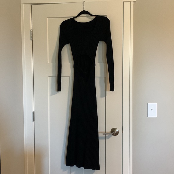 Lioness Main Squeeze Midi Dress - Picture 6 of 7